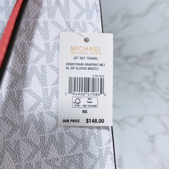 Michael Kors XL Zip Clutch Wristlet - Picture 5 of 8